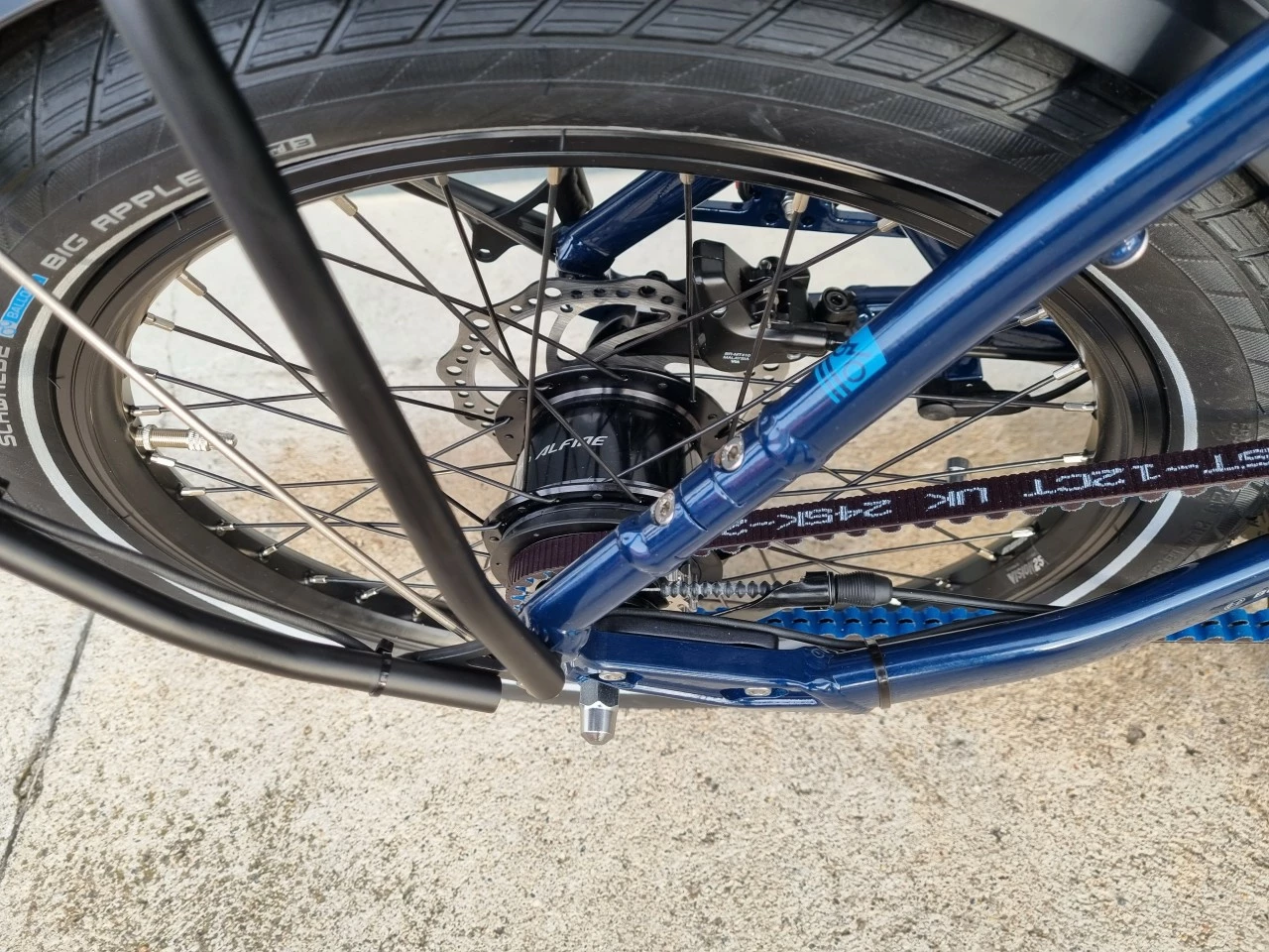 GUDEREIT EC-40 Evo Foldo 20” Dunkelblau Faltrad 6 GUDEREIT EC-40 Evo Foldo 20” Dunkelblau Faltrad – Bild 4