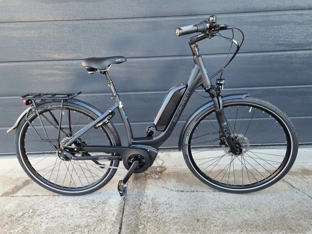 GUDEREIT EC-5 RT Einrohr 45 Cm Schwarz Matt 500 WH 2022 3 GUDEREIT EC-5 RT Einrohr 45 Cm Schwarz Matt 500 WH 2022