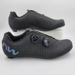 Northwave Revolution 3 Rennradschuh Schwarz Oilslick