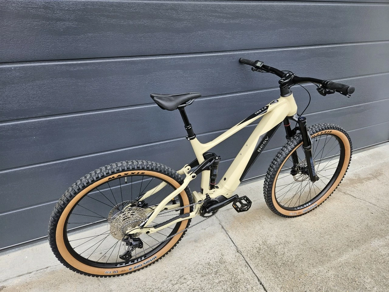 BESV TRS 1.5 Khaki Sand Matt 630 Wh 8 BESV TRS 1.5 Khaki Sand Matt 630 Wh – Bild 6