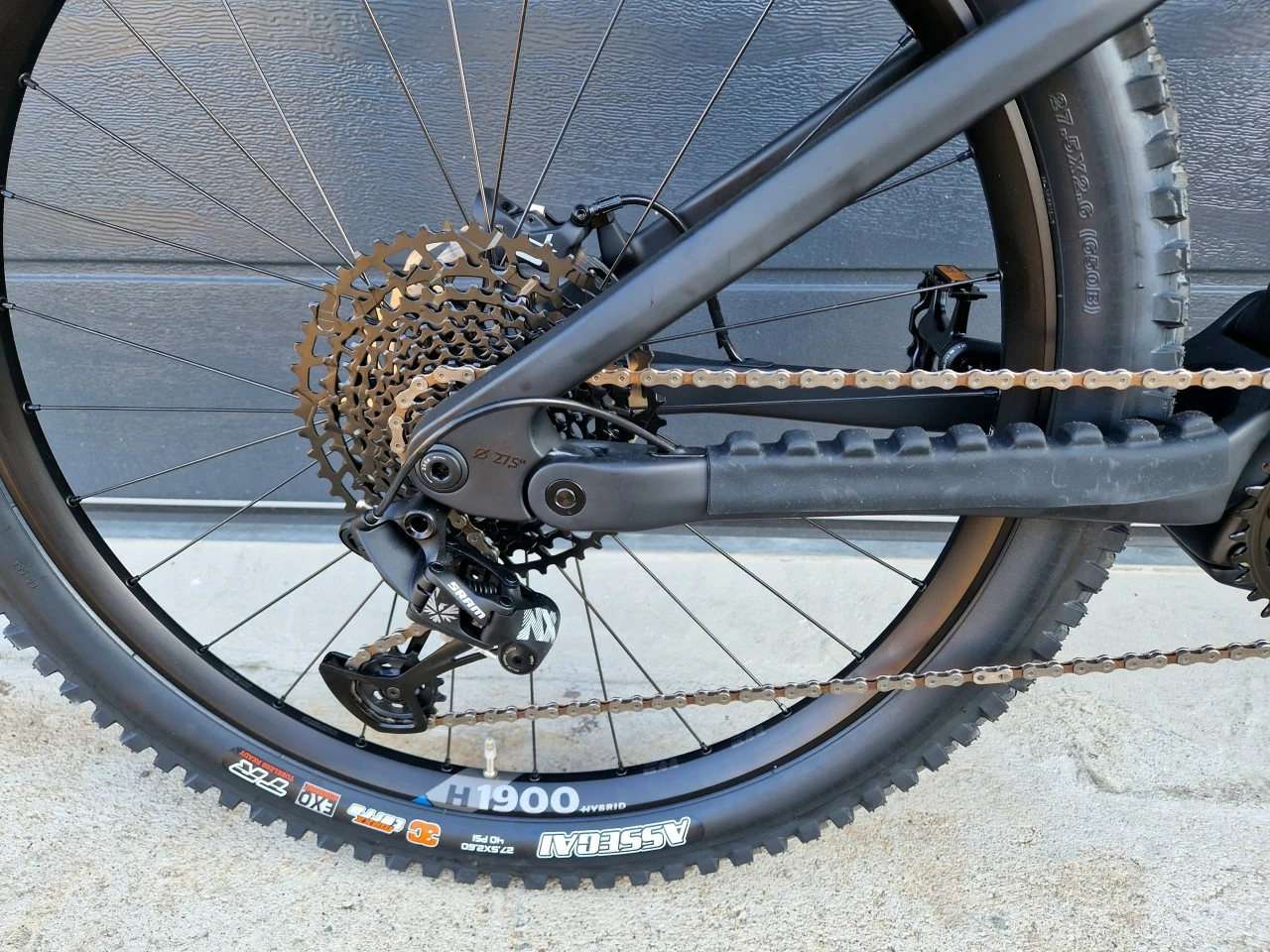 Hohe Acht Bikes HOHEACHT BESTA Monto Gr.XL/52 Cm E-MTB Fully 160mm Shimano EP8 625 Wh Nebelkrähe 6 Hohe Acht Bikes HOHEACHT BESTA Monto Gr.XL/52 Cm E-MTB Fully 160mm Shimano EP8 625 Wh Nebelkrähe – Bild 4