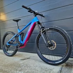 Hohe Acht Bikes HOHEACHT BESTA Roko Gr. M / 44 Cm Stechapfel Fully 9 Hohe Acht Bikes HOHEACHT BESTA Roko Gr. M / 44 Cm Stechapfel Fully -E-Bikes Verkäufe HoheAcht Besto Roko Magmar 2 1280x1280