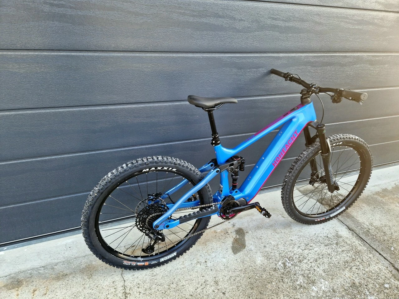 Hohe Acht Bikes HOHEACHT BESTA Roko Gr. M / 44 Cm Stechapfel Fully 6 Hohe Acht Bikes HOHEACHT BESTA Roko Gr. M / 44 Cm Stechapfel Fully – Bild 4