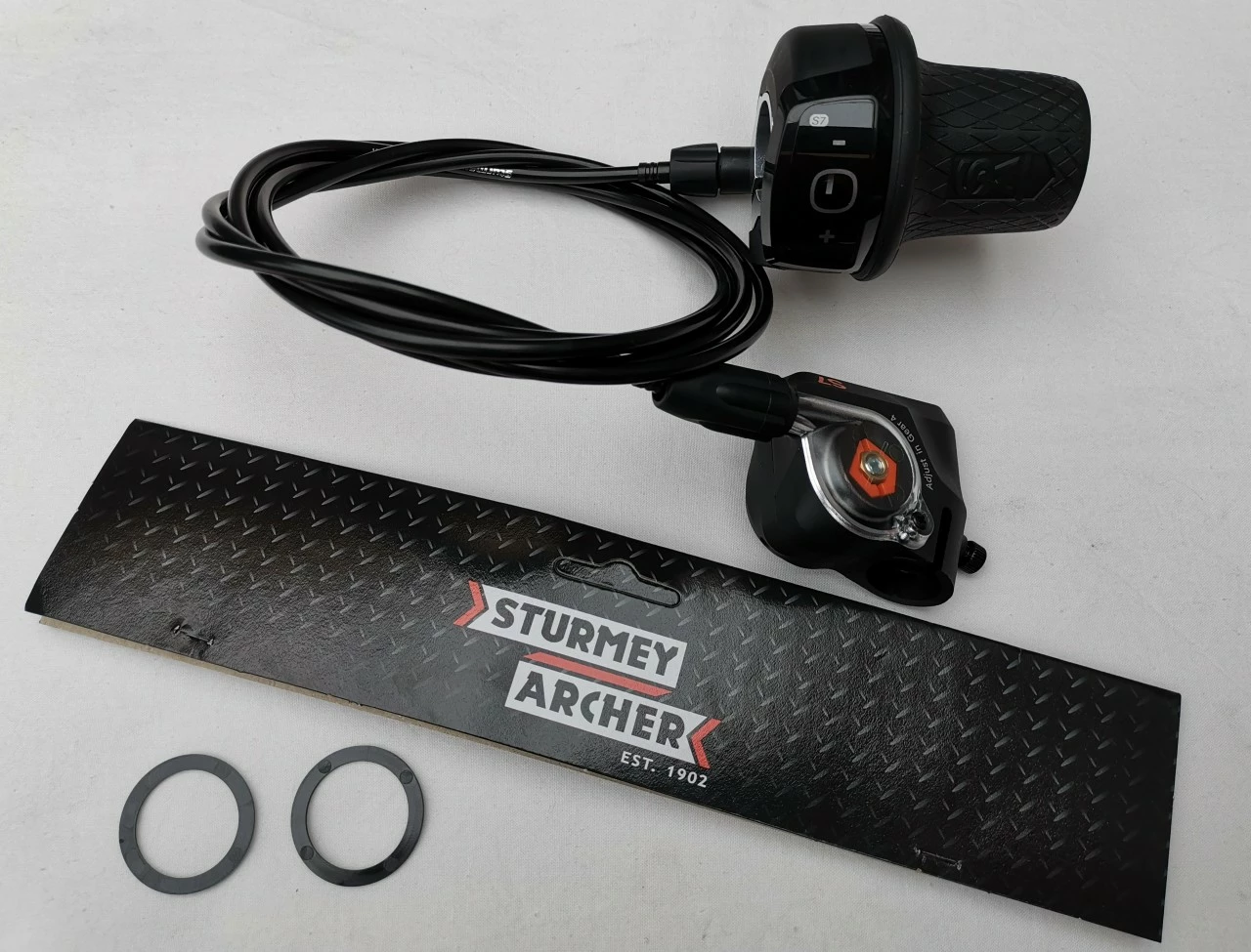 Drehgriffschalter Set Mit Klickbox 1700 Mm Für SRAM S7 Sturmey Archer 3 Drehgriffschalter Set Mit Klickbox 1700 Mm Für SRAM S7 Sturmey Archer