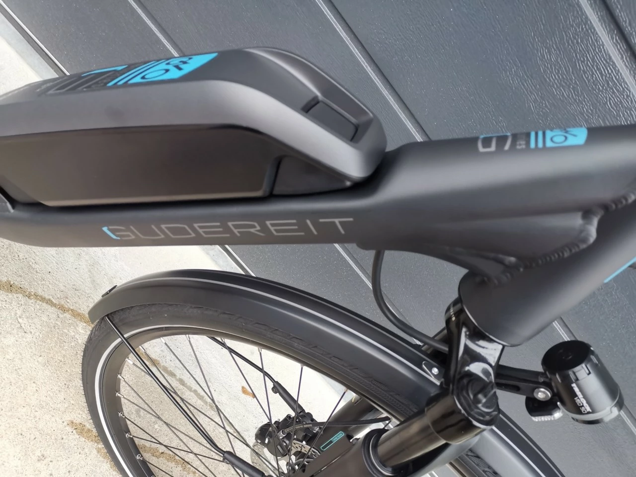 GUDEREIT ET-3 Einrohr 55 Cm Matt Schwarz 400 WH 4 GUDEREIT ET-3 Einrohr 55 Cm Matt Schwarz 400 WH – Bild 2