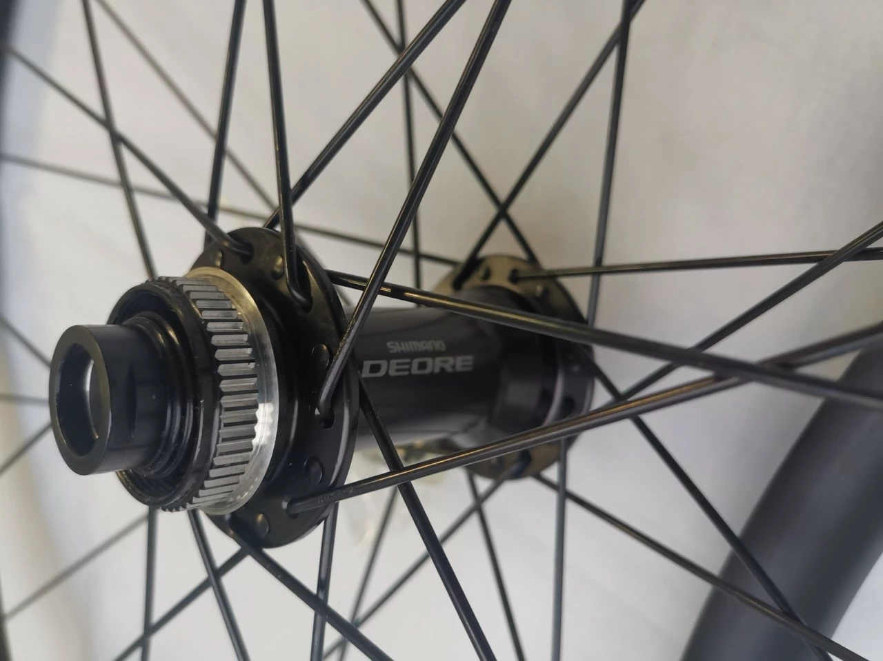 Shimano 27,5" Deore + Nexus Di2 SG-C7050-5D Center-Lock Laufradsatz 5 Shimano 27,5" Deore + Nexus Di2 SG-C7050-5D Center-Lock Laufradsatz – Bild 3