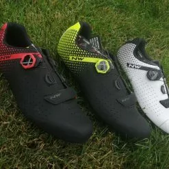 Northwave Core Plus 2 Weiss Schwarz 2022 7 Northwave Core Plus 2 Weiss Schwarz 2022 -E-Bikes Verkäufe core plus 2 gruppe 1280x1280