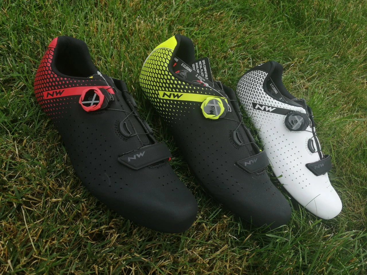Northwave Core Plus 2 Weiss Schwarz 2022 5 Northwave Core Plus 2 Weiss Schwarz 2022 – Bild 3