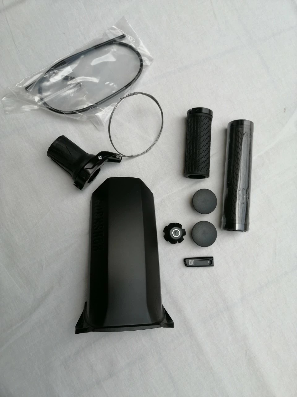 RockShox Federgabel 29" SID Ultimate Race Day 120 Mm BOOST TwistLoc Blau 7 RockShox Federgabel 29" SID Ultimate Race Day 120 Mm BOOST TwistLoc Blau – Bild 5