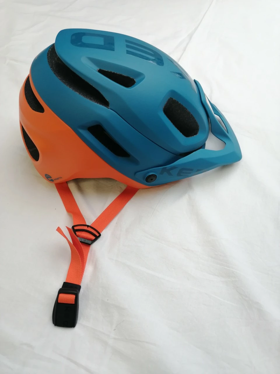 KED Pector ME-1 Petrol Orange Fahrradhelm MIPS 4 KED Pector ME-1 Petrol Orange Fahrradhelm MIPS – Bild 2