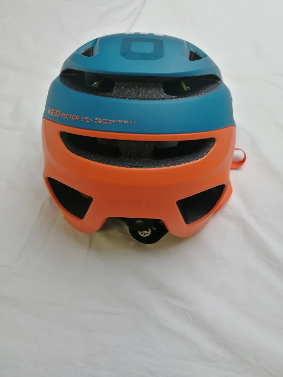 KED Pector ME-1 Petrol Orange Fahrradhelm MIPS 5 KED Pector ME-1 Petrol Orange Fahrradhelm MIPS – Bild 3