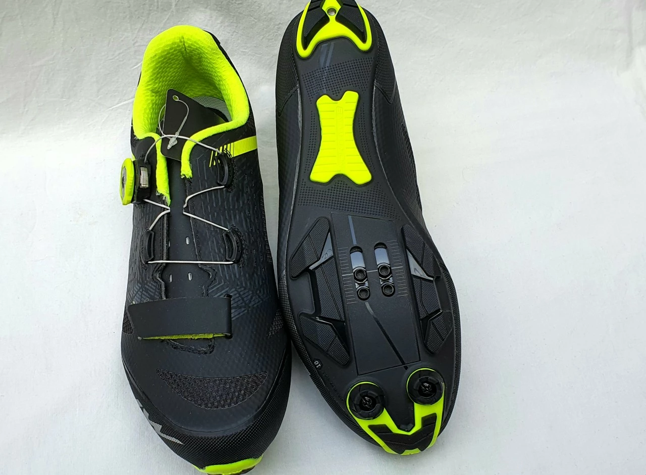Northwave Razer MTB Schuh Schwarz Neongelb 44 2021 4 Northwave Razer MTB Schuh Schwarz Neongelb 44 2021 – Bild 2
