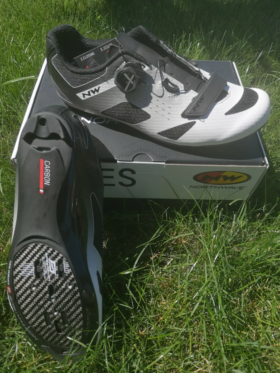 Northwave Storm Carbon Rennradschuh Weis Grau Größe 44 3 Northwave Storm Carbon Rennradschuh Weis Grau Größe 44