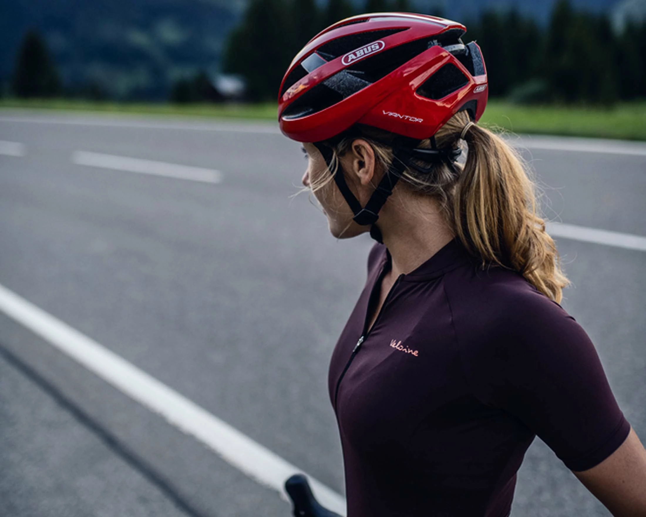 E-Bikes Verkäufe -E-Bikes Verkäufe abus viantor rennrad fahrradhelm racing red l